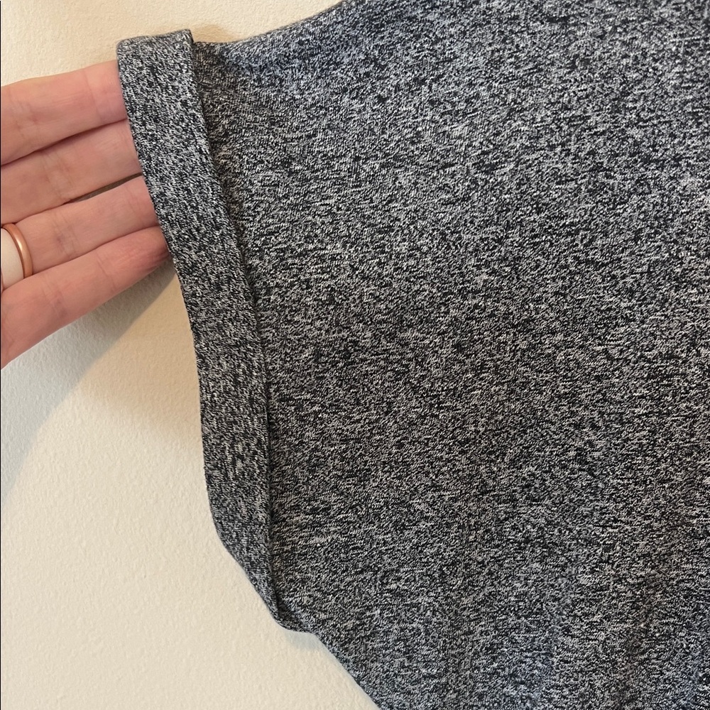 Guinness Heather Gray Women's Short Sleeve Tee - Picture 6 of 11